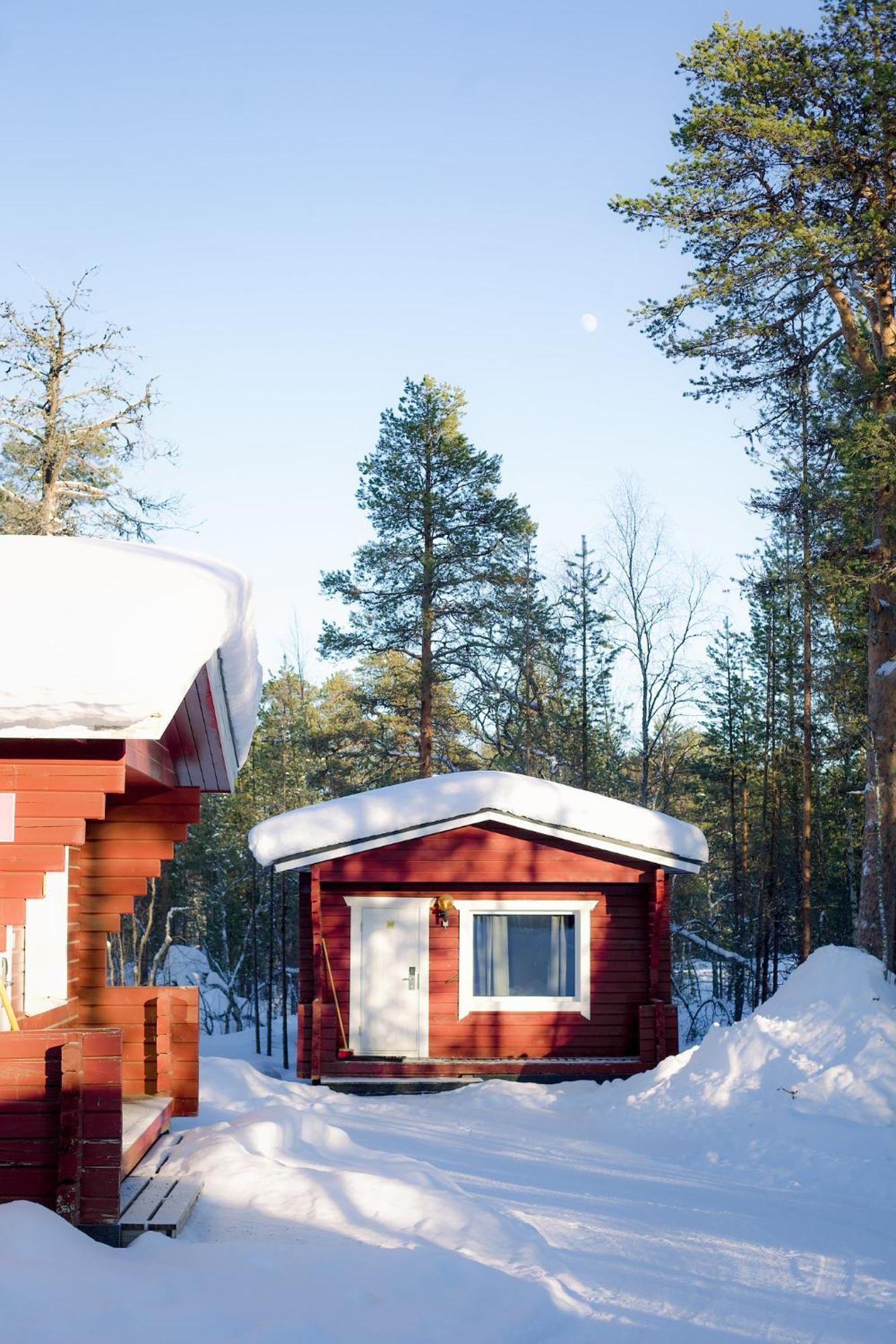 אינארי Crow Creek Cabins מראה חיצוני תמונה